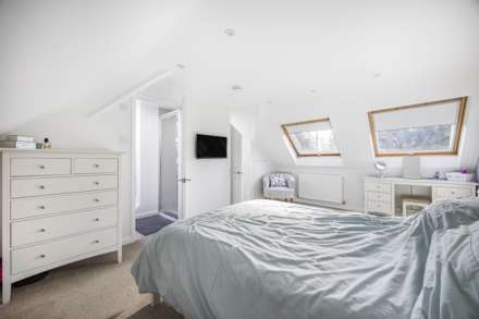 Silverdale Road, Earley, Image 19