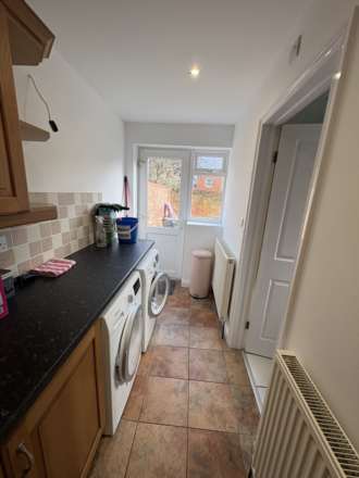 Donnington Road, Reading, Image 10