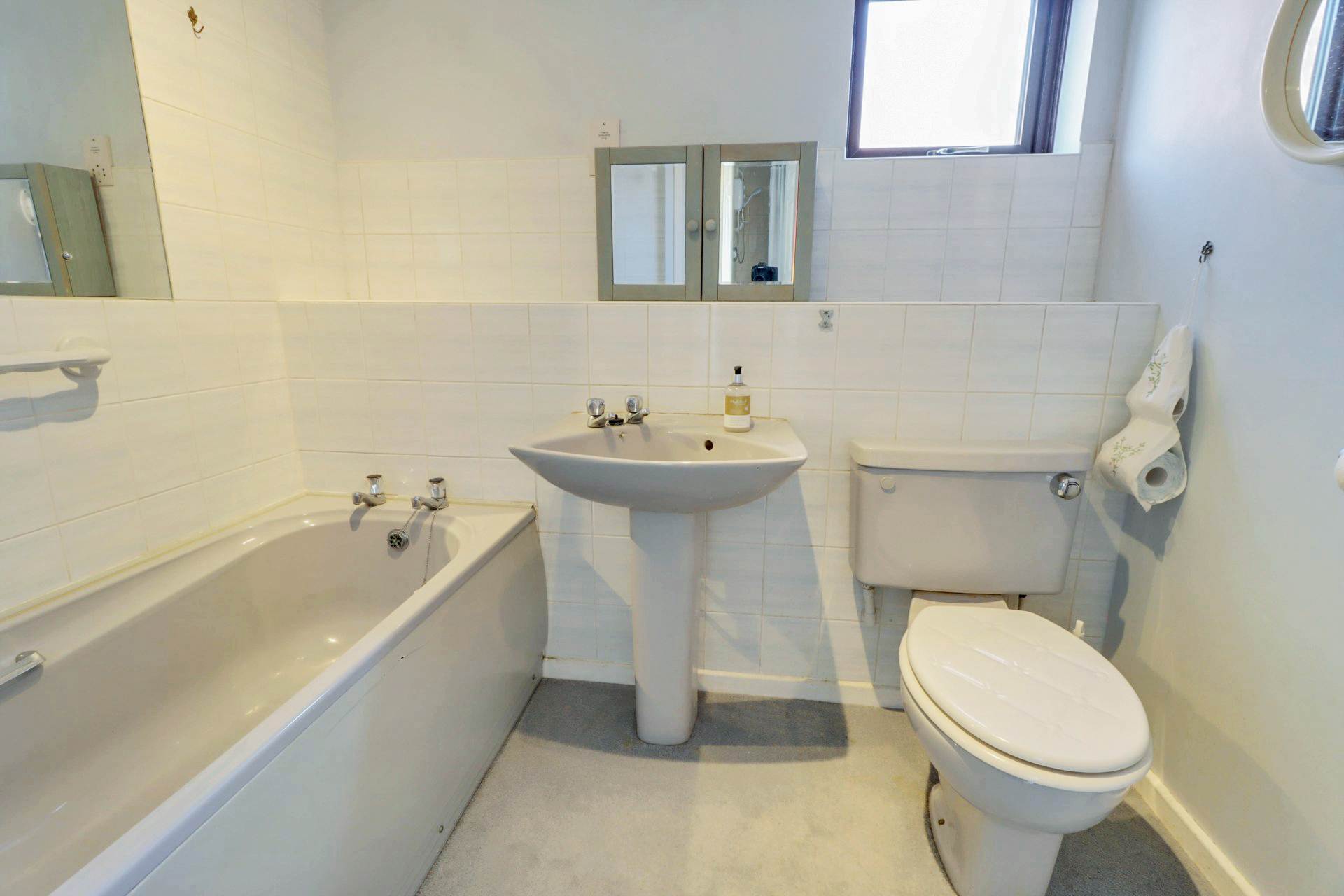 Tamarind Way, Reading, Image 11