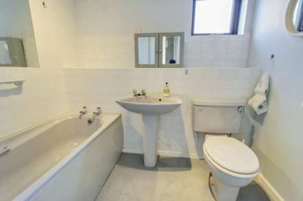 Tamarind Way, Reading, Image 11