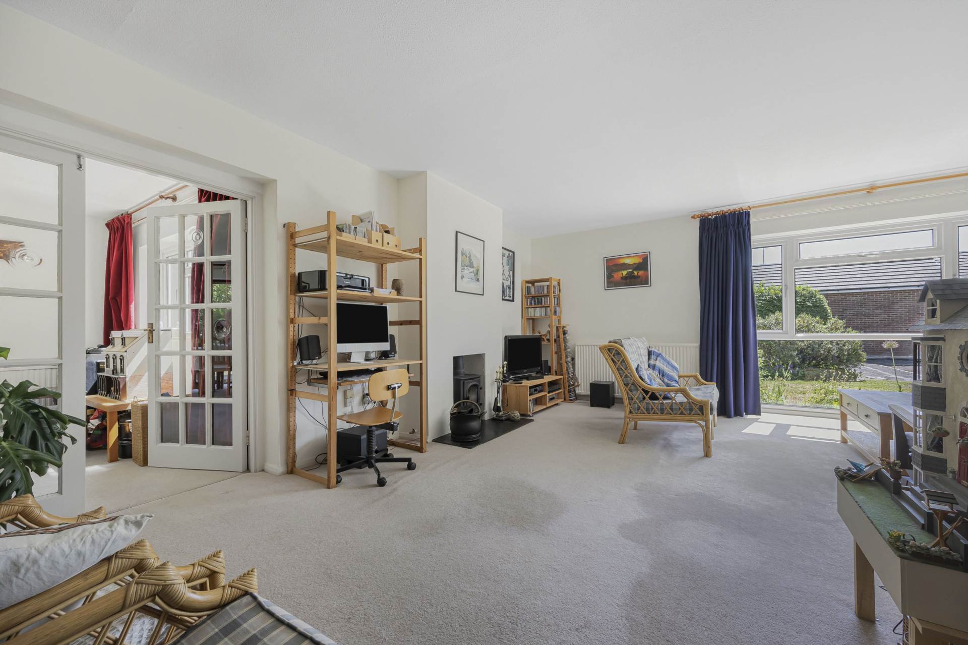 Nash Close, Earley, Image 8