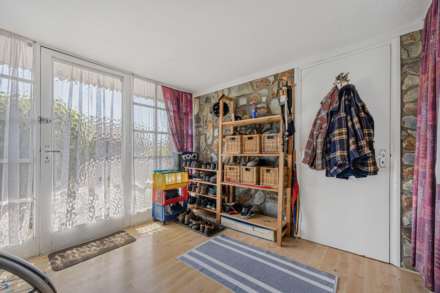 Nash Close, Earley, Image 5