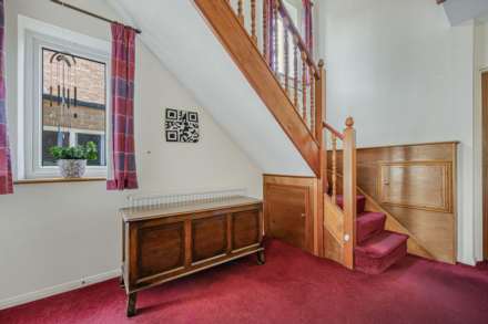 Nash Close, Earley, Image 6
