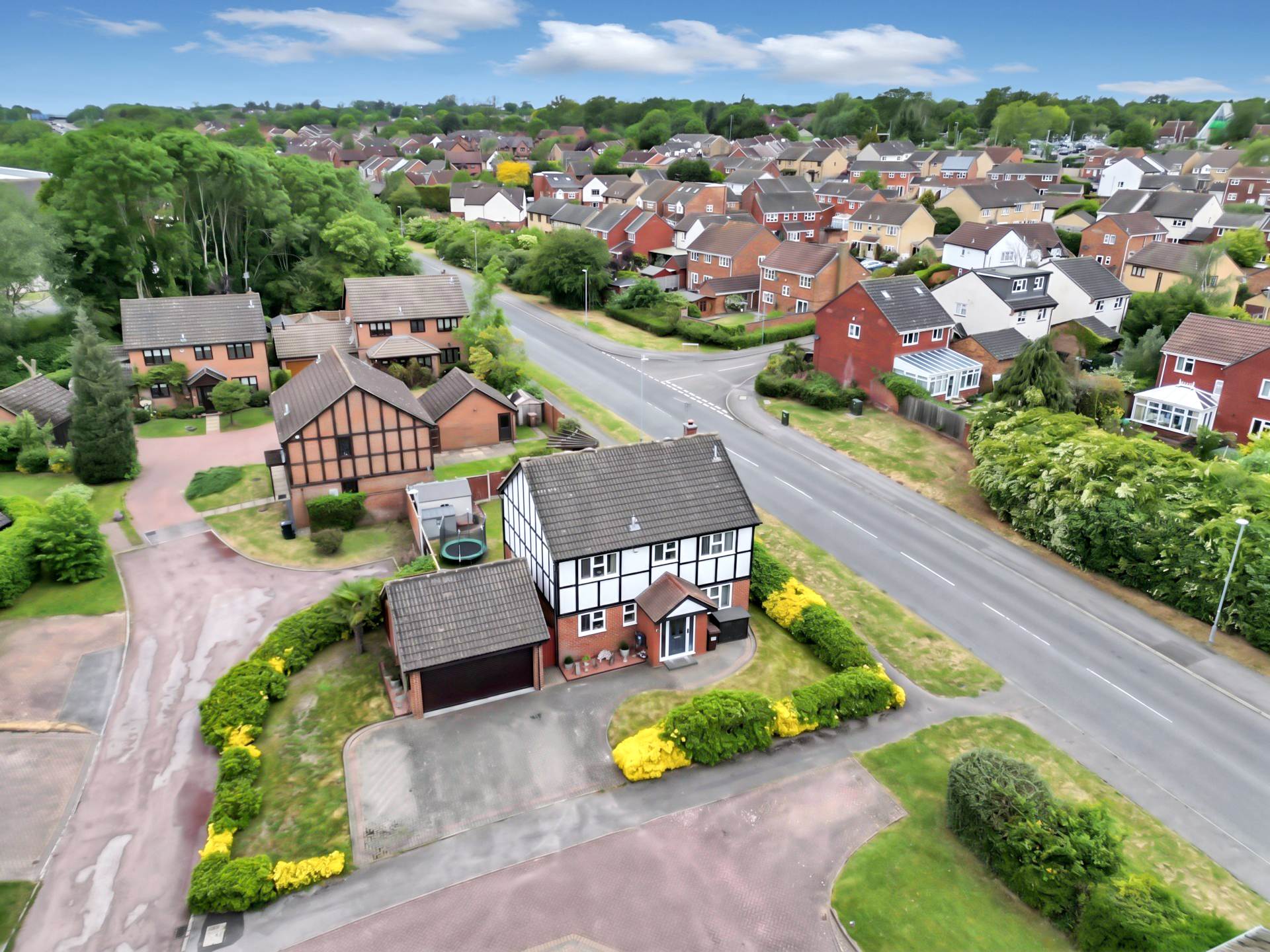 Cutbush Close, Reading, Image 17