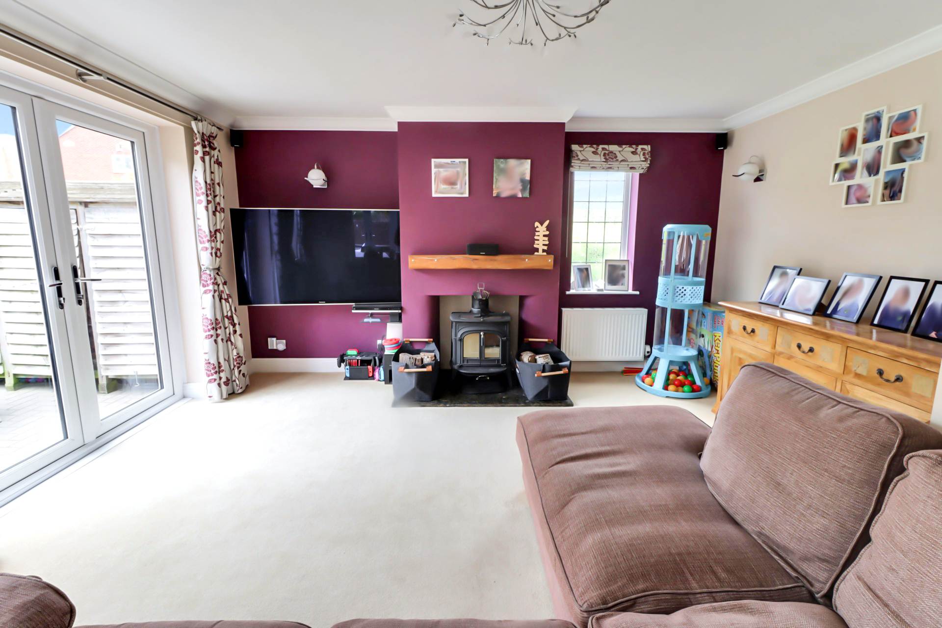 Cutbush Close, Reading, Image 2