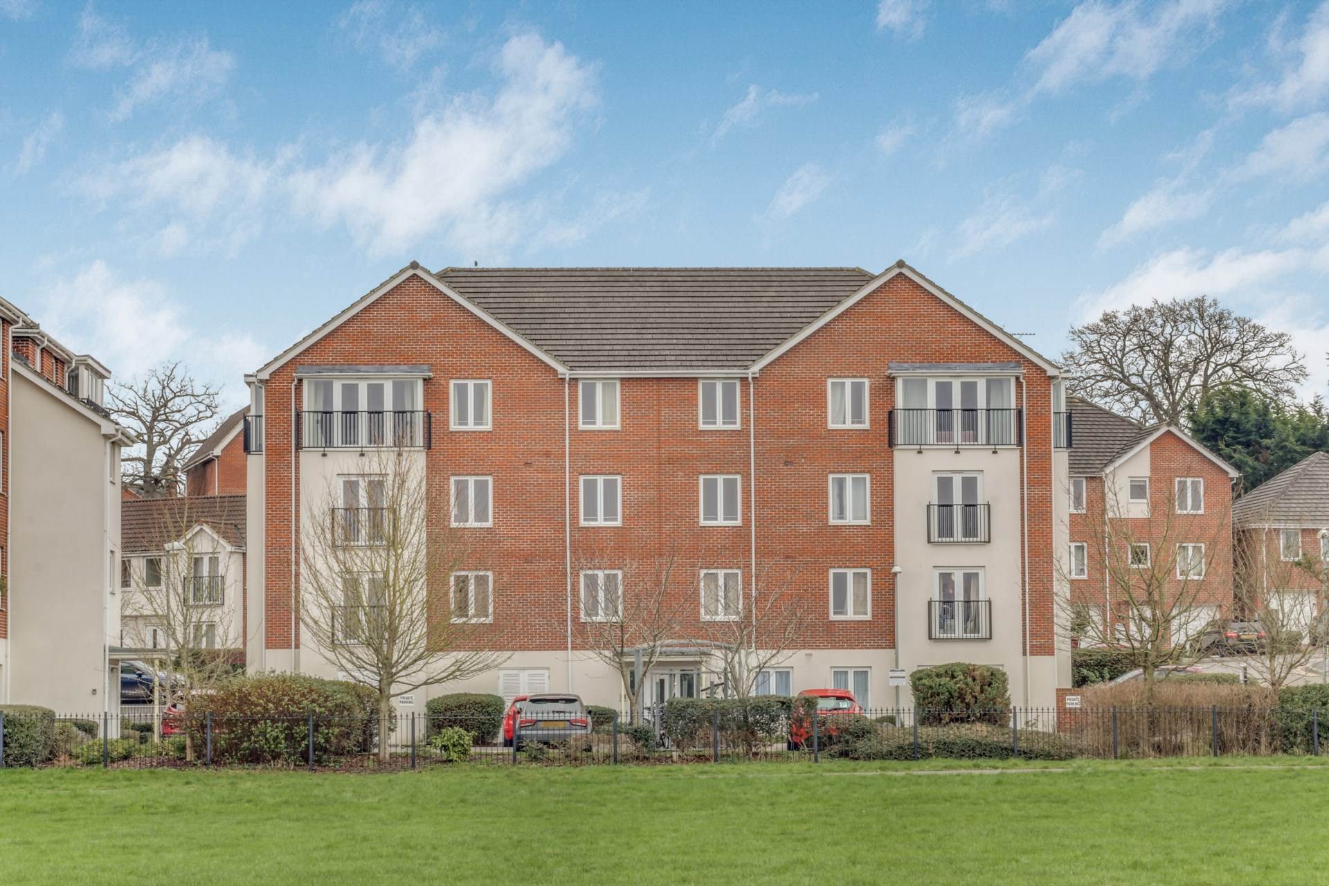 Regis Park Road, Reading, Image 1