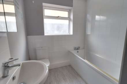 Anderson Avenue, Earley, Image 6