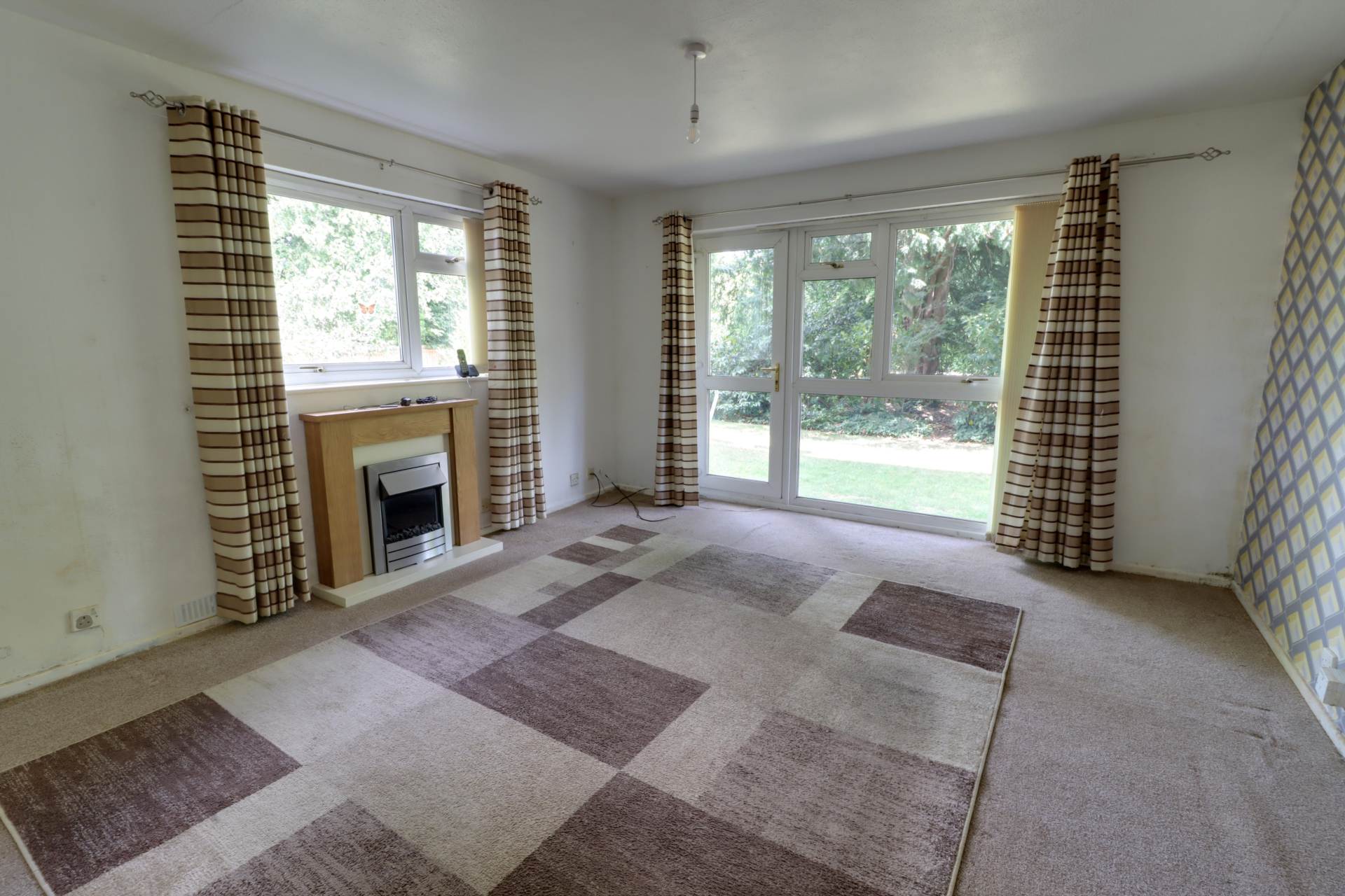 Dorchester Court, Reading, Image 2