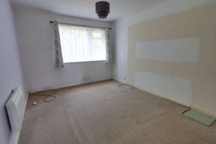 Dorchester Court, Reading, Image 4