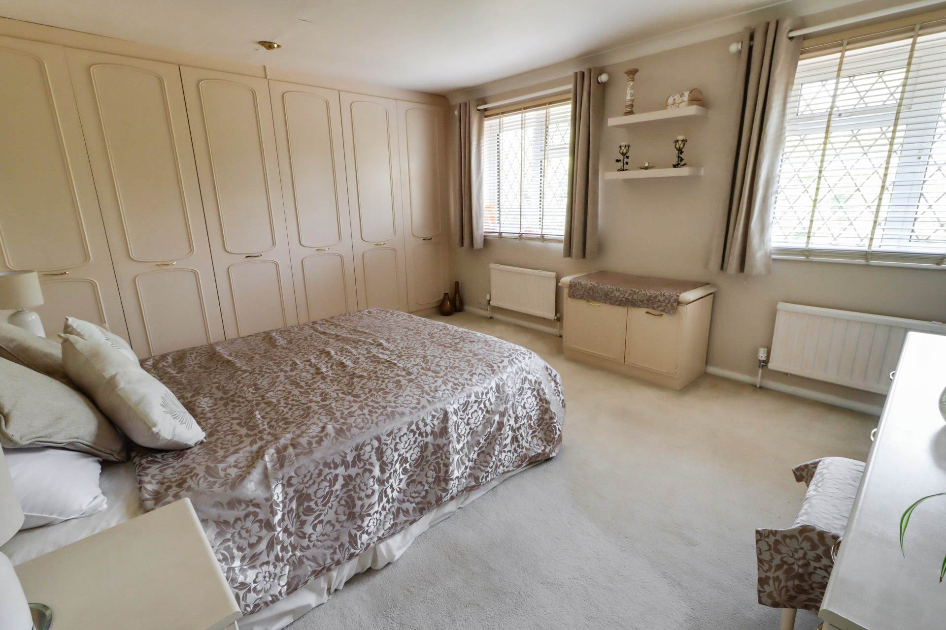 Erleigh Court Drive, Earley, Image 13