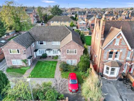 Property For Rent Hamilton Road, Reading