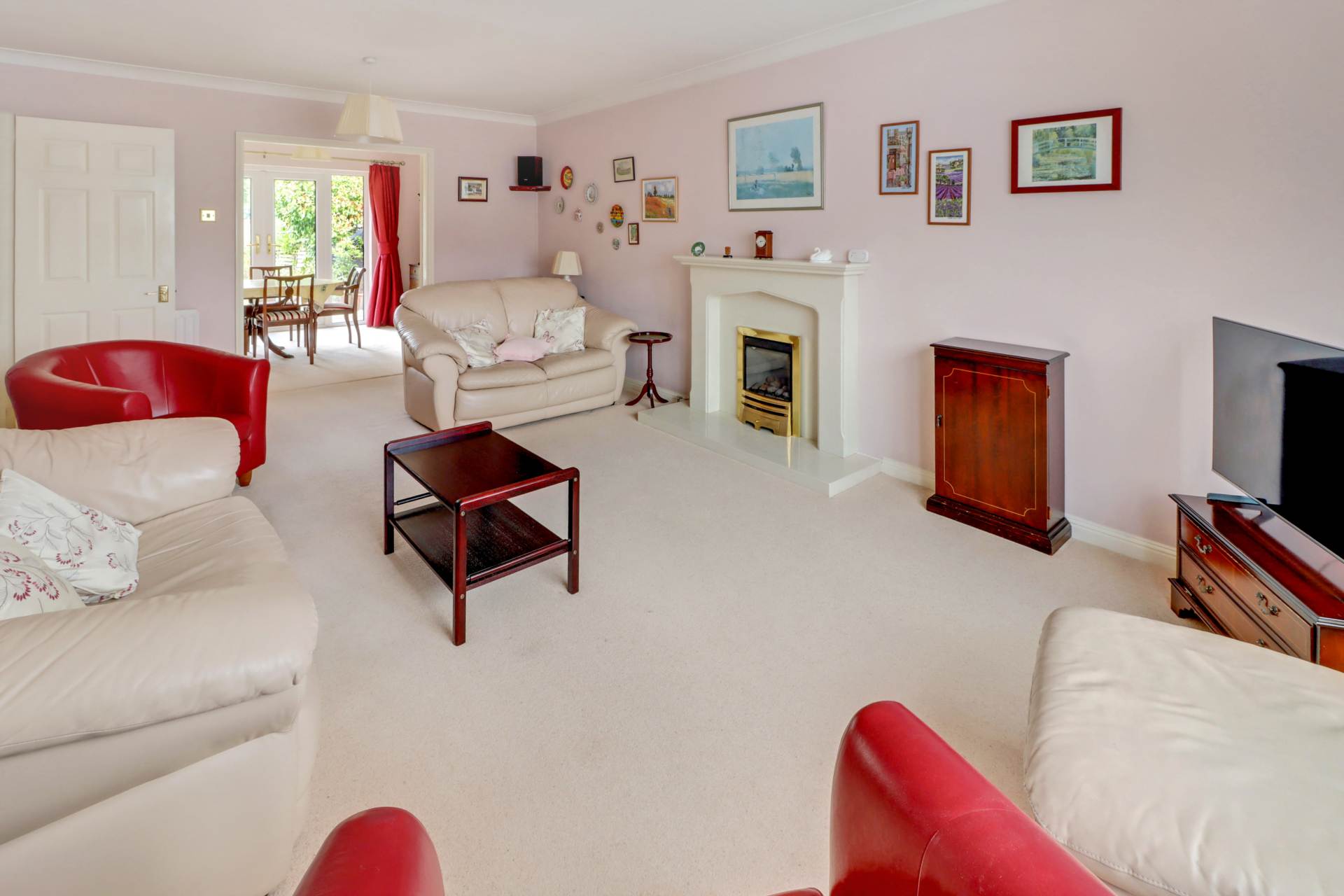 Barrington Close, Earley, Image 2