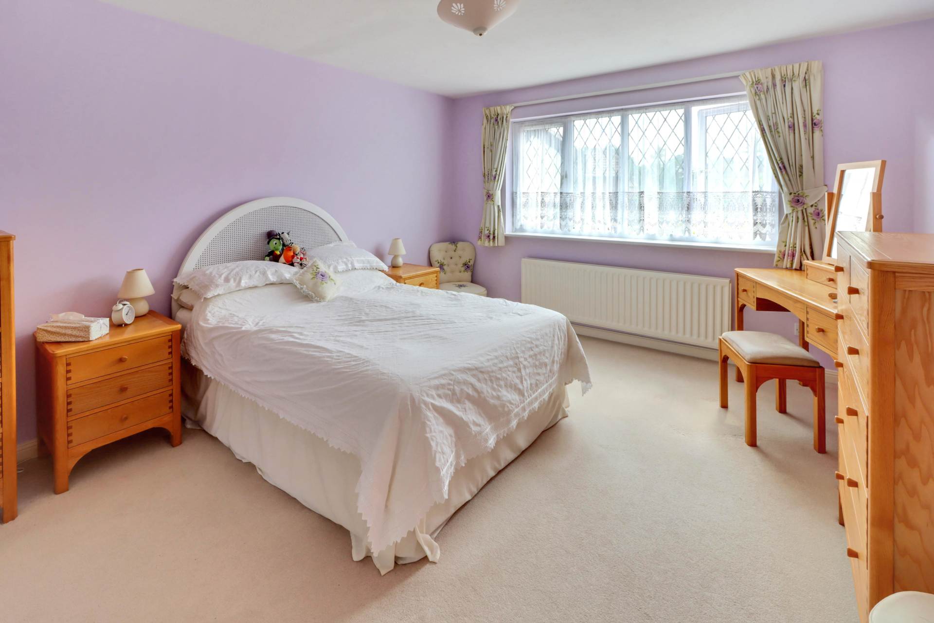 Barrington Close, Earley, Image 3