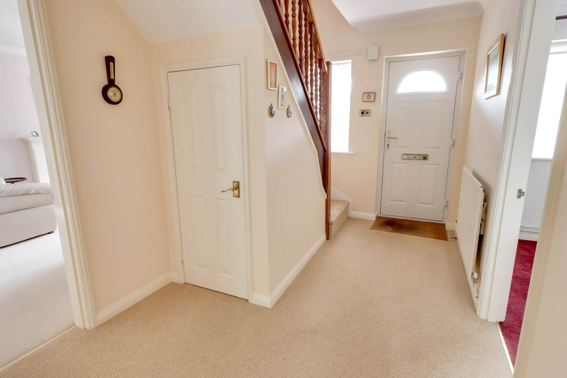 Barrington Close, Earley, Image 5
