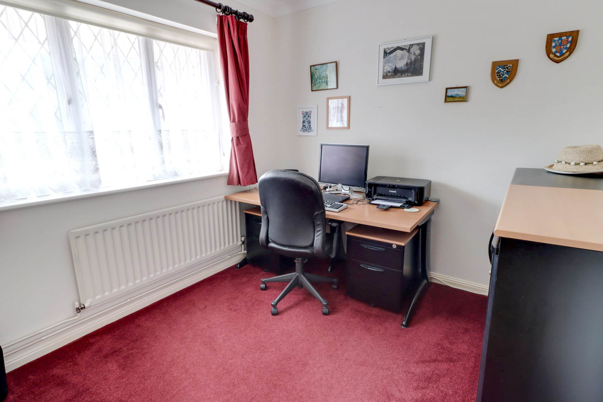 Barrington Close, Earley, Image 9