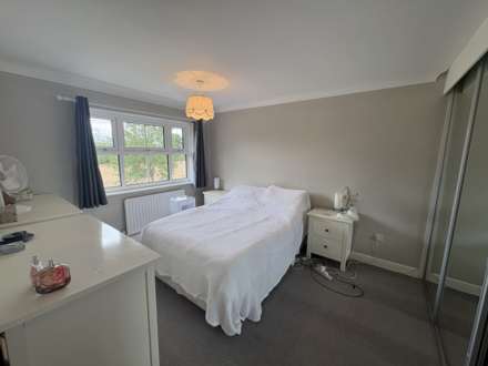Colemansmoor Road, Woodley, Image 7