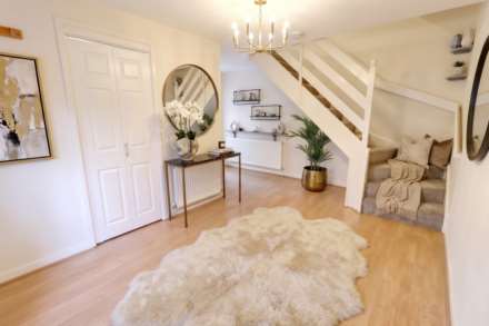 Larks Meade, Lower Earley, Reading, Image 3