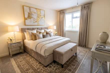 Larks Meade, Lower Earley, Reading, Image 6