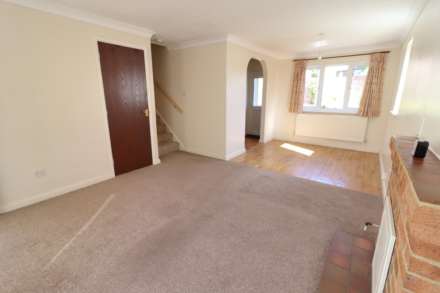 Tarragon Way, Burghfield Common, Image 4