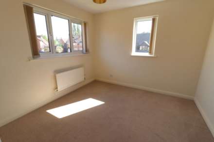 Tarragon Way, Burghfield Common, Image 9