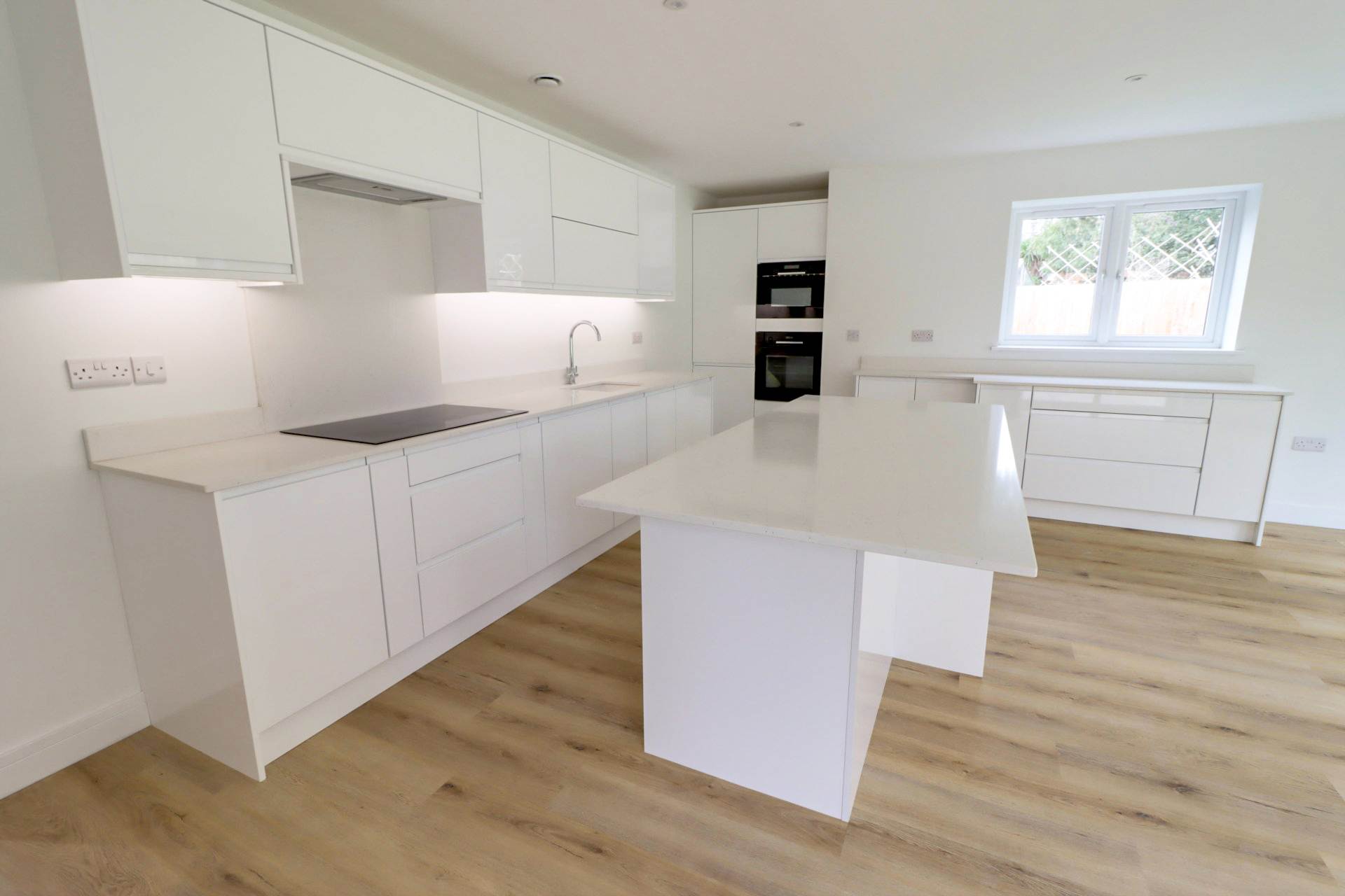 Silverfox Crescent, Reading, Image 3