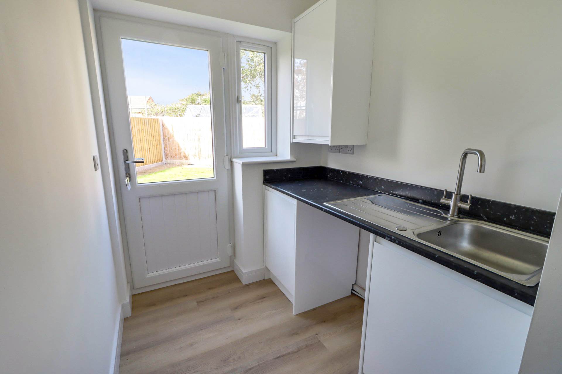 Silverfox Crescent, Reading, Image 9