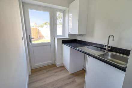 Silverfox Crescent, Reading, Image 9