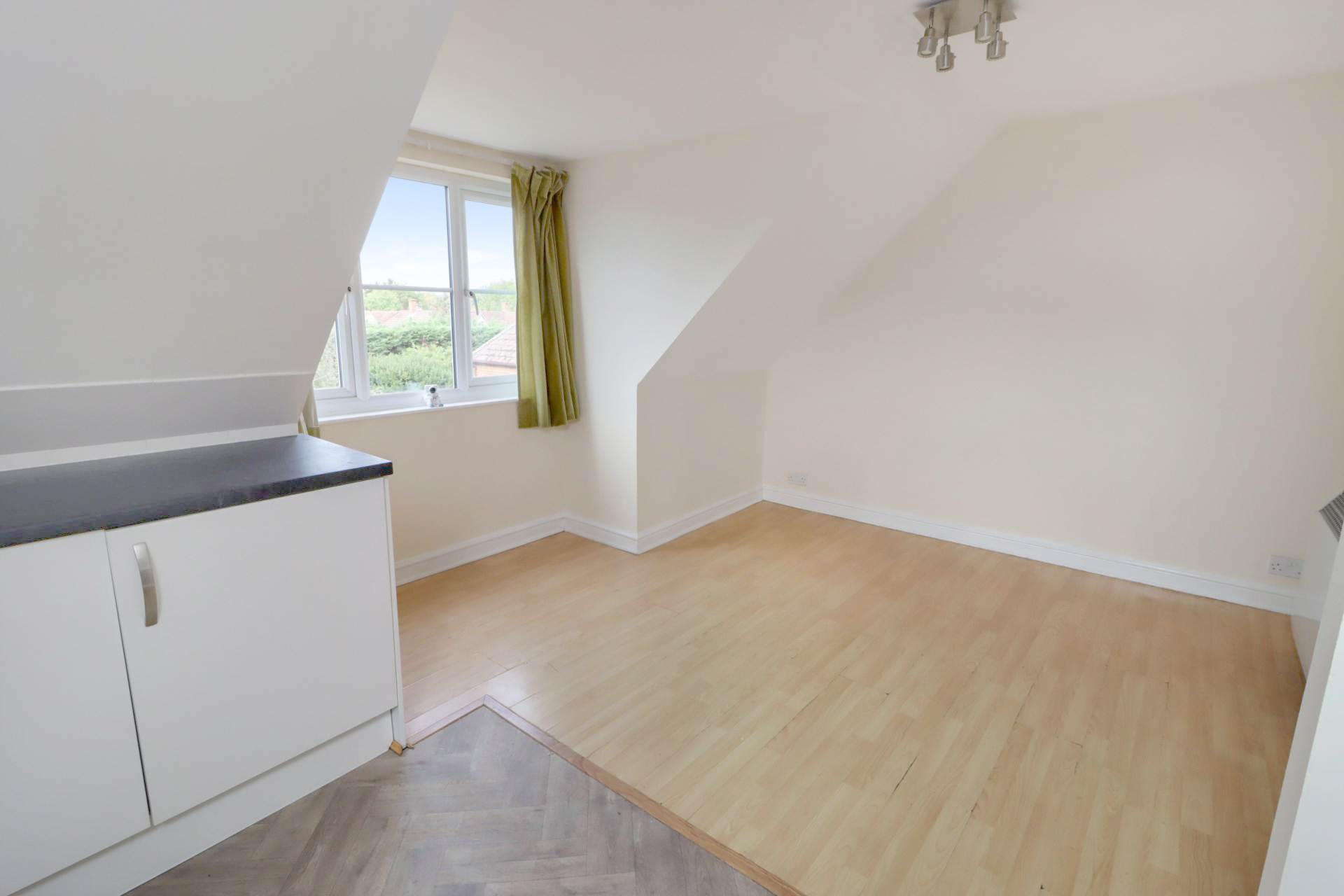 Shinfield Road, Reading, Image 5
