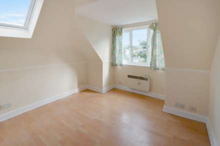 Shinfield Road, Reading, Image 6
