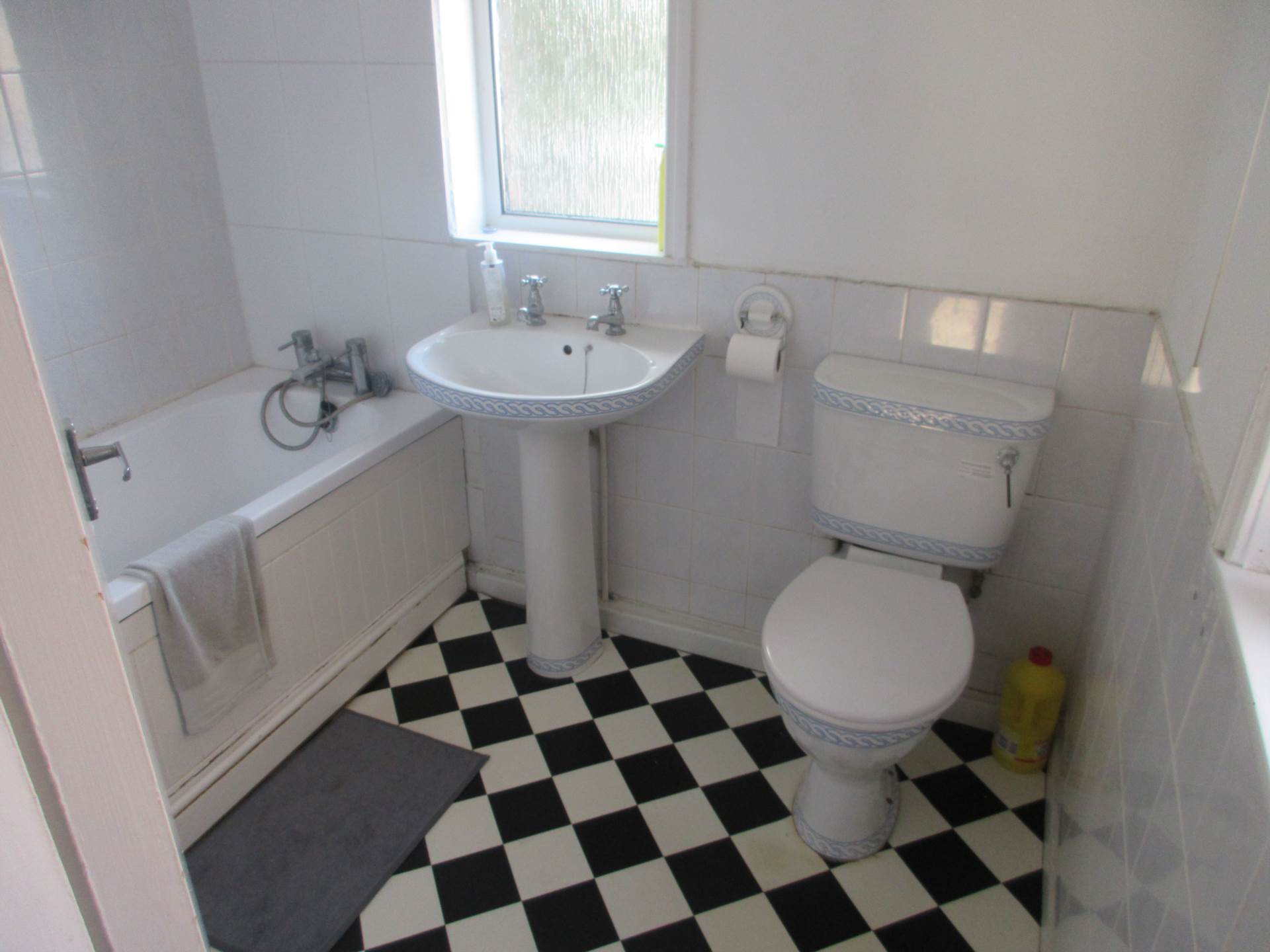 Chaingate Avenue, Southend On Sea, Image 9