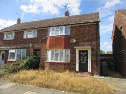 Property For Rent Chaingate Avenue, Southend On Sea