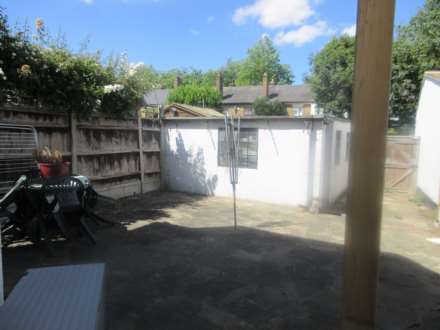 Chaingate Avenue, Southend On Sea, Image 15