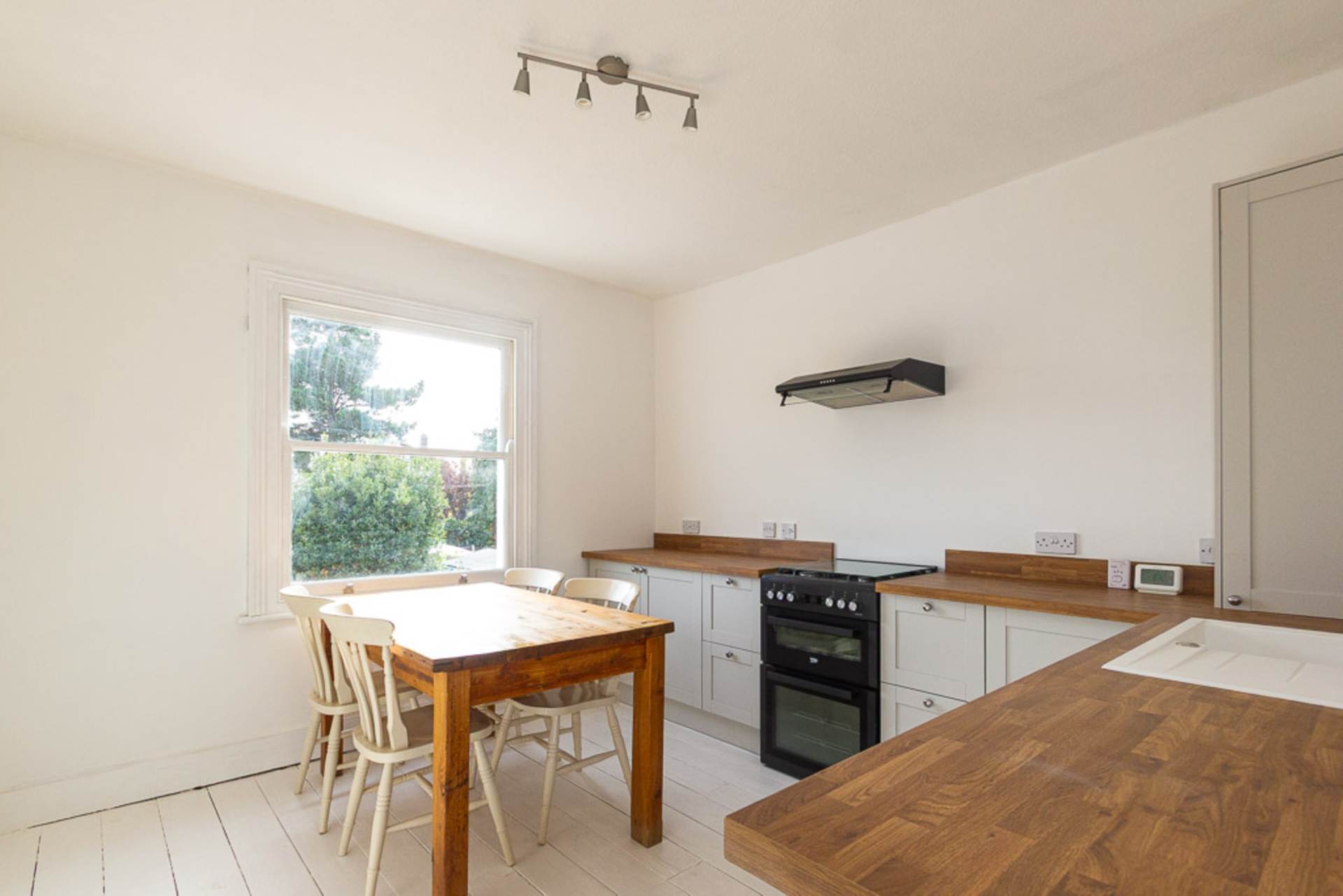 Avenue Terrace, Westcliff-On-Sea, Image 9