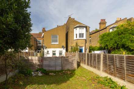 Avenue Terrace, Westcliff-On-Sea, Image 13