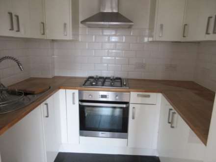 Gainsborough Drive, Westcliff On Sea, Image 2