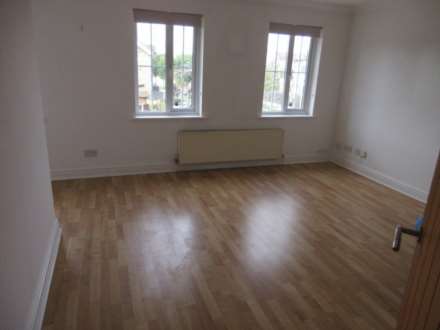 Gainsborough Drive, Westcliff On Sea, Image 6
