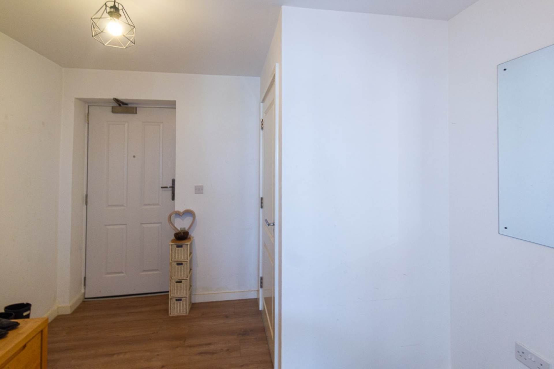 Saxon Court, Southend On Sea, Image 3