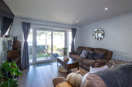 Saxon Court, Southend On Sea, Image 11