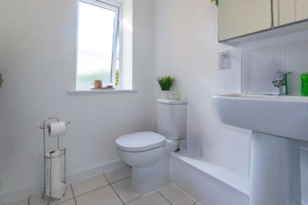 Saxon Court, Southend On Sea, Image 8