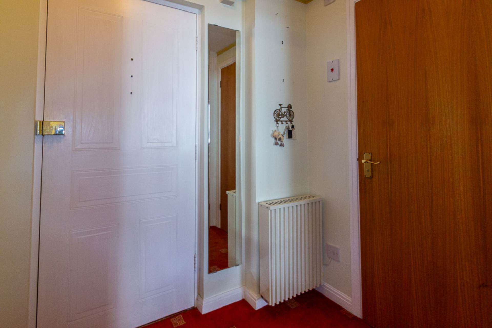 Sunningdale Court, Gordon Place, Image 2