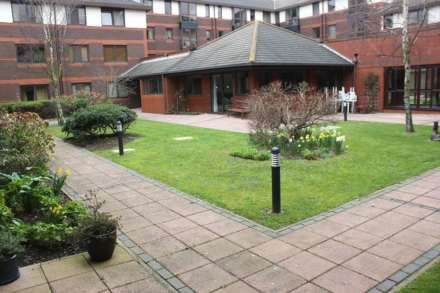Sunningdale Court, Gordon Place, Image 8