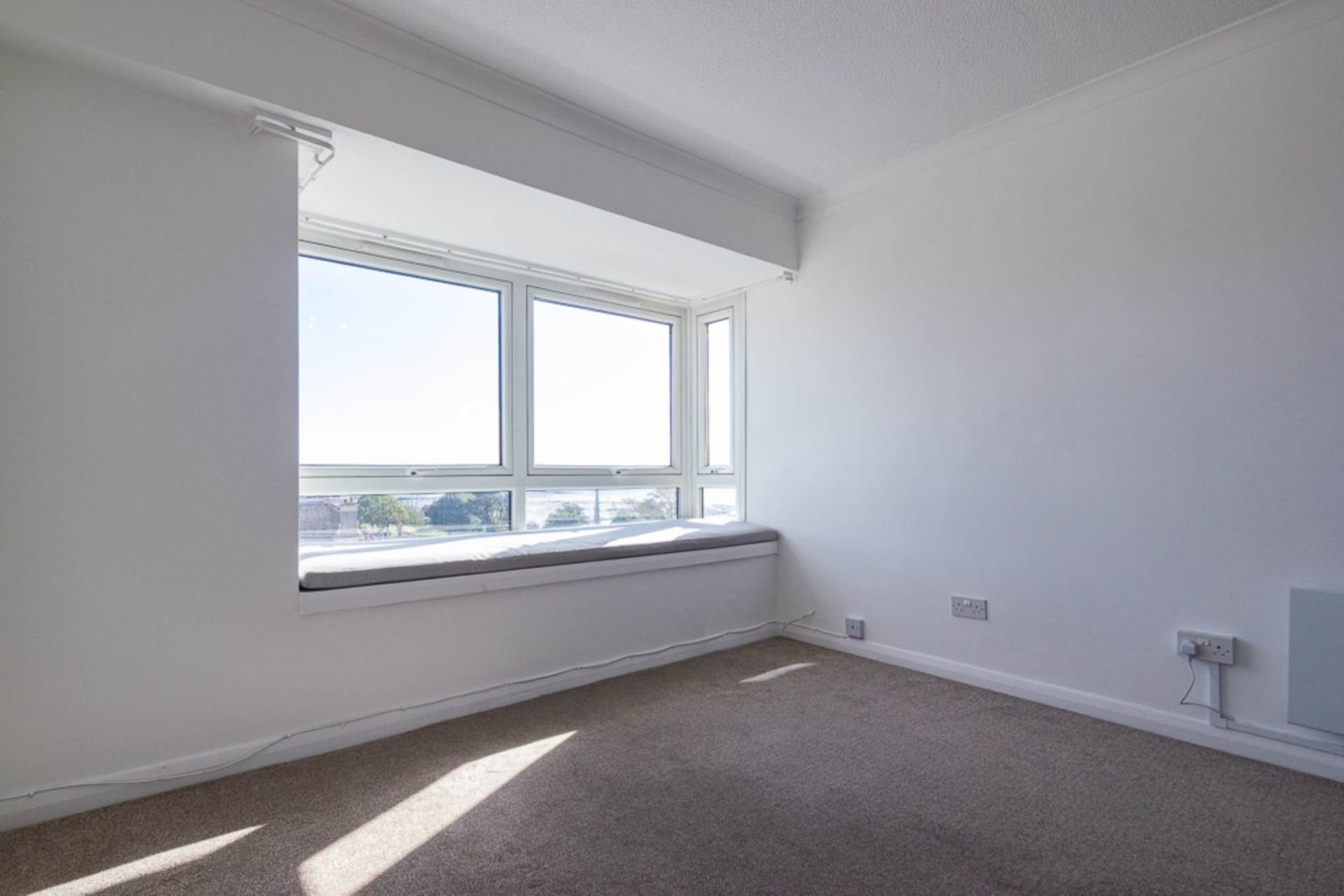 Westcliff Parade, Westcliff On Sea, Image 14