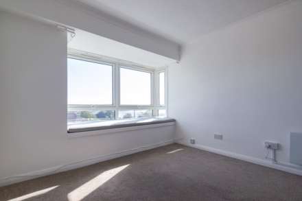 Westcliff Parade, Westcliff On Sea, Image 14