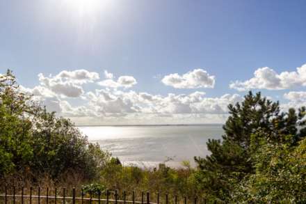 Westcliff Parade, Westcliff On Sea, Image 20