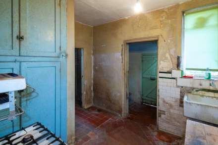 Park Road, Westcliff On Sea, Image 11