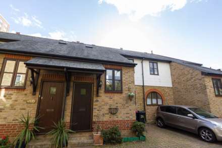 Tower Court Mews, Westcliff On Sea, Image 15