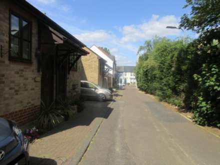 Tower Court Mews, Westcliff On Sea, Image 16