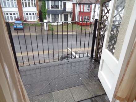 Cobham Road, Westcliff On Sea, Image 10