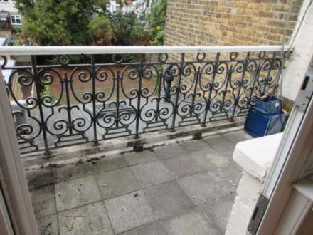 Cobham Road, Westcliff On Sea, Image 14