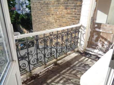 Cobham Road, Westcliff On Sea, Image 9
